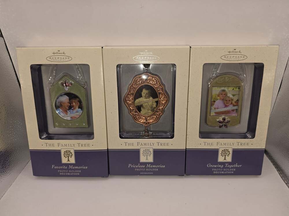 3- 2004 Hallmark Keepsake Ornaments Family Tree Photo Holder Metal